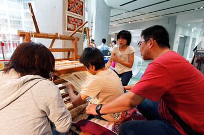 BIG南部裂織制作風景